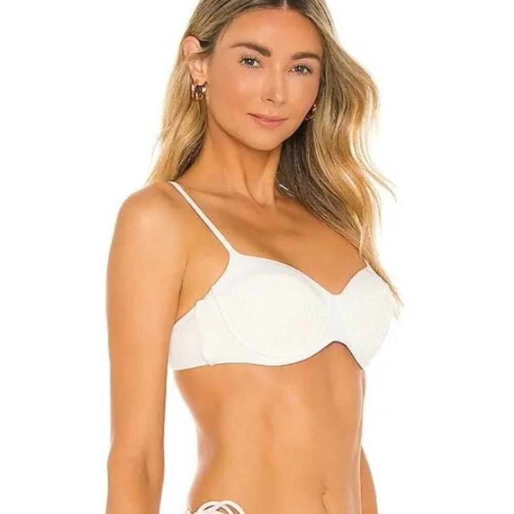 L*SPACE cream Marley bikini set. M/DD-top. Retails $196 - Picture 10 of 16